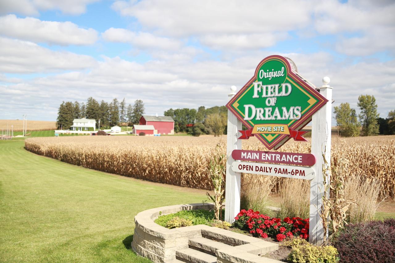 Field Of Dreams House Apartment Dyersville ภายนอก รูปภาพ